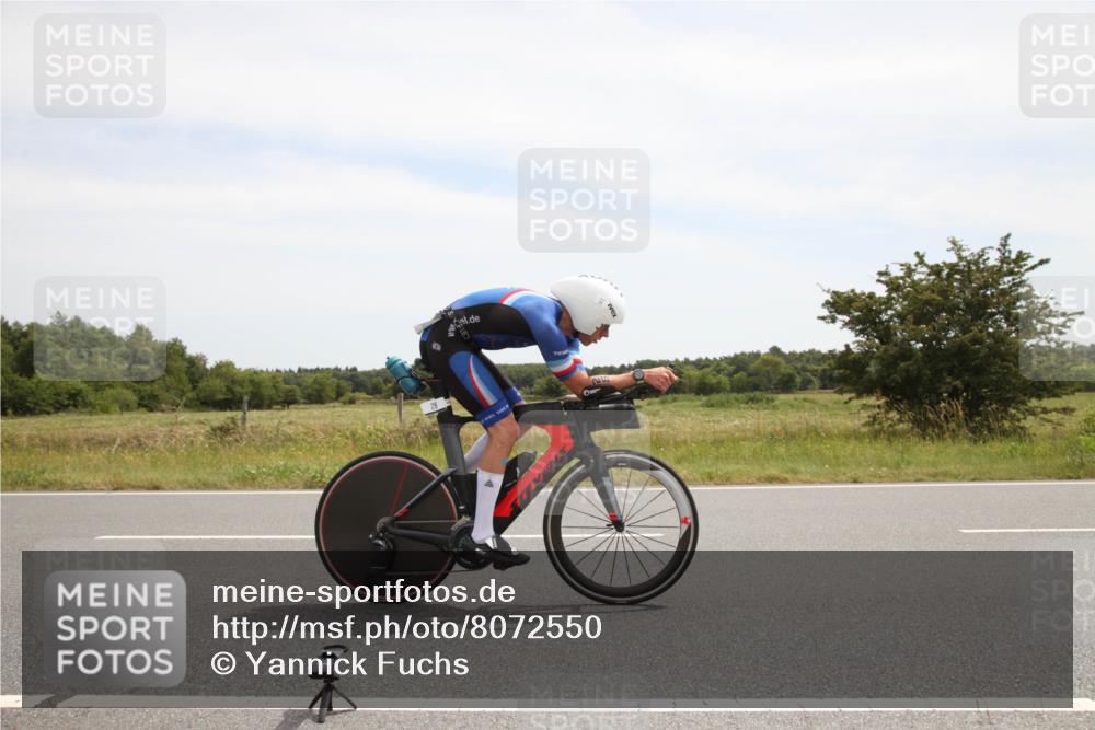 22.06.2025 - Viking Triathlon Yannick Fuchs http://msf.ph/oto/8072550 22.06.2025 12:36:37 Radfahren 28, 97, 344, 422 meine-sportfotos.de