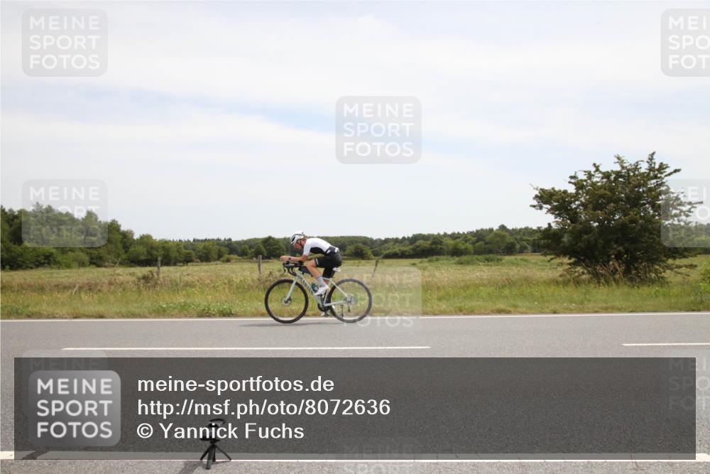 22.06.2025 - Viking Triathlon Yannick Fuchs http://msf.ph/oto/8072636 22.06.2025 12:37:58 Radfahren 22, 144 meine-sportfotos.de