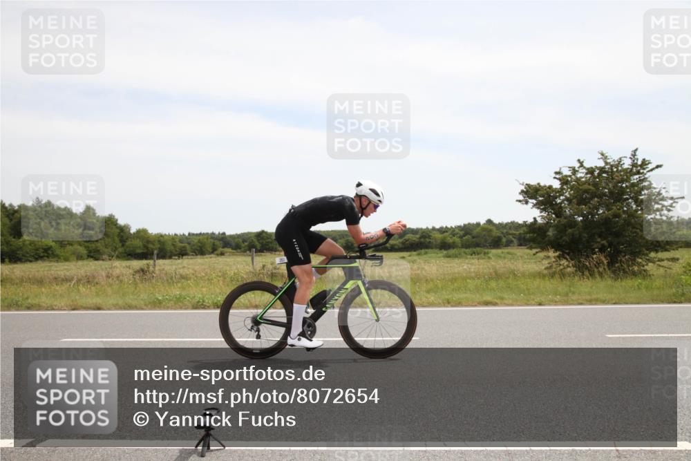 22.06.2025 - Viking Triathlon Yannick Fuchs http://msf.ph/oto/8072654 22.06.2025 12:38:07 Radfahren 203, 288 meine-sportfotos.de