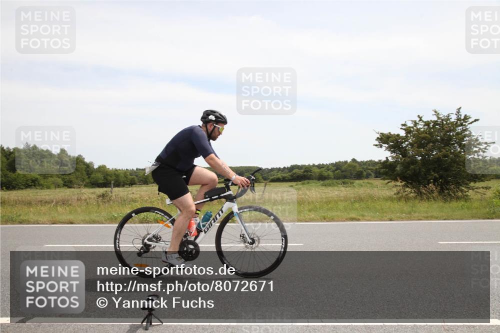 22.06.2025 - Viking Triathlon Yannick Fuchs http://msf.ph/oto/8072671 22.06.2025 12:38:26 Radfahren 220, 324, 331, 402, 655 meine-sportfotos.de