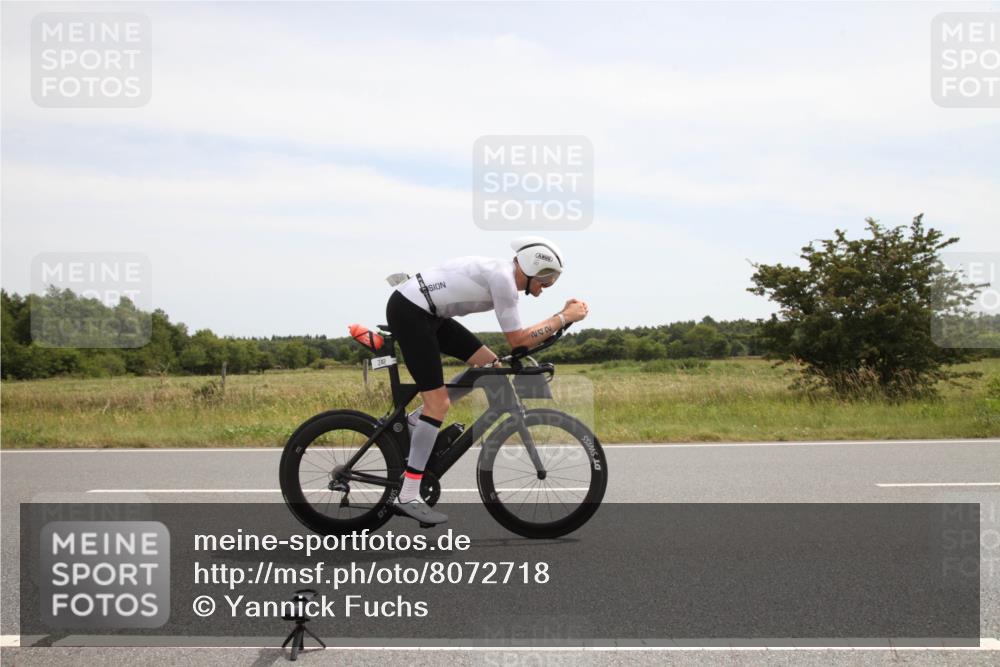 22.06.2025 - Viking Triathlon Yannick Fuchs http://msf.ph/oto/8072718 22.06.2025 12:38:41 Radfahren 106, 242, 284, 653 meine-sportfotos.de