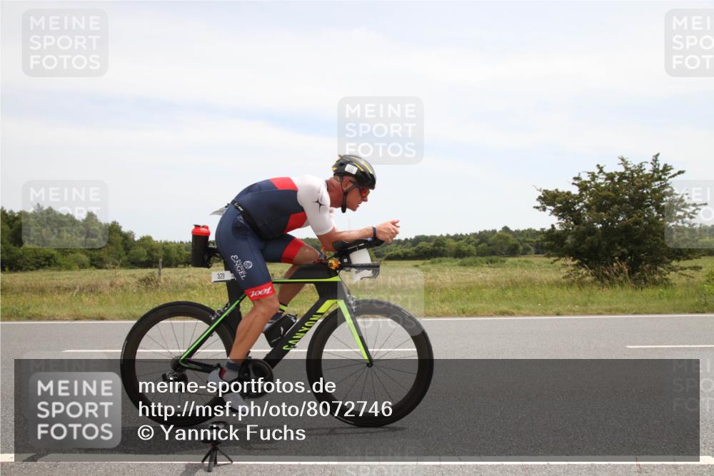 22.06.2025 - Viking Triathlon Yannick Fuchs http://msf.ph/oto/8072746 22.06.2025 12:38:55 Radfahren 54, 130, 192, 194, 329, 335, 555 meine-sportfotos.de