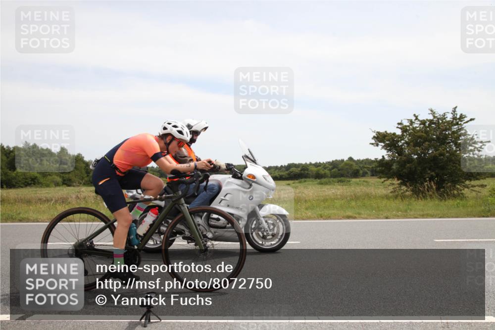 22.06.2025 - Viking Triathlon Yannick Fuchs http://msf.ph/oto/8072750 22.06.2025 12:38:56 Radfahren 54, 130, 192, 194, 329, 555 meine-sportfotos.de