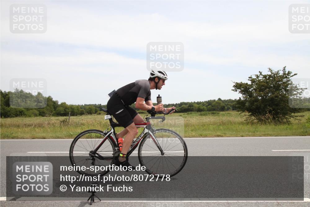 22.06.2025 - Viking Triathlon Yannick Fuchs http://msf.ph/oto/8072778 22.06.2025 12:39:11 Radfahren 5, 271, 450 meine-sportfotos.de