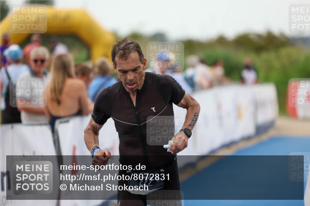 22.06.2025 - Viking Triathlon Michael Strokosch http://msf.ph/oto/8072831 22.06.2025 15:55:49 Ziel 222 meine-sportfotos.de