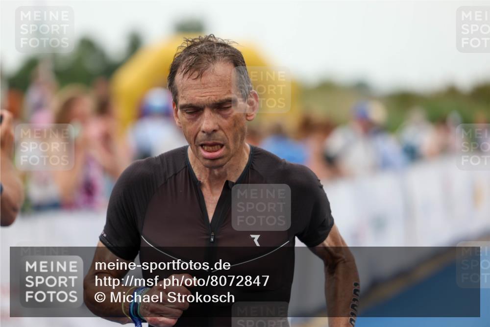 22.06.2025 - Viking Triathlon Michael Strokosch http://msf.ph/oto/8072847 22.06.2025 15:55:50 Ziel 222 meine-sportfotos.de