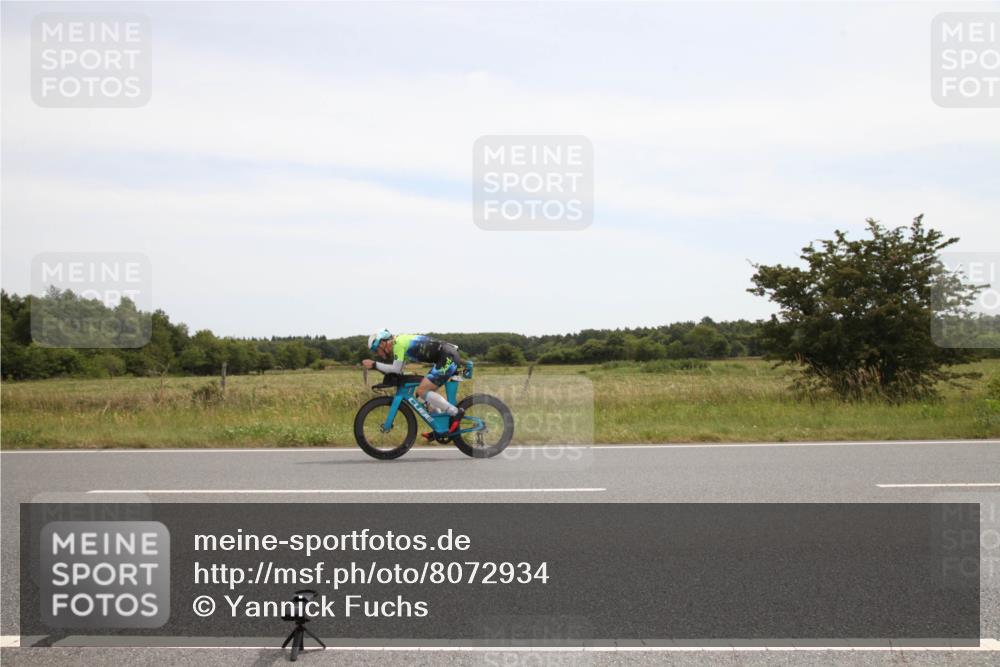 22.06.2025 - Viking Triathlon Yannick Fuchs http://msf.ph/oto/8072934 22.06.2025 12:41:05 Radfahren 71, 148, 464, 523, 639 meine-sportfotos.de