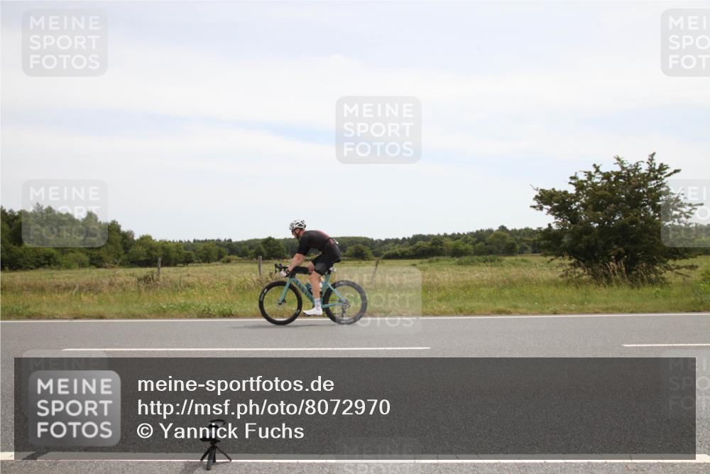22.06.2025 - Viking Triathlon Yannick Fuchs http://msf.ph/oto/8072970 22.06.2025 12:41:27 Radfahren 238, 477, 488, 519 meine-sportfotos.de