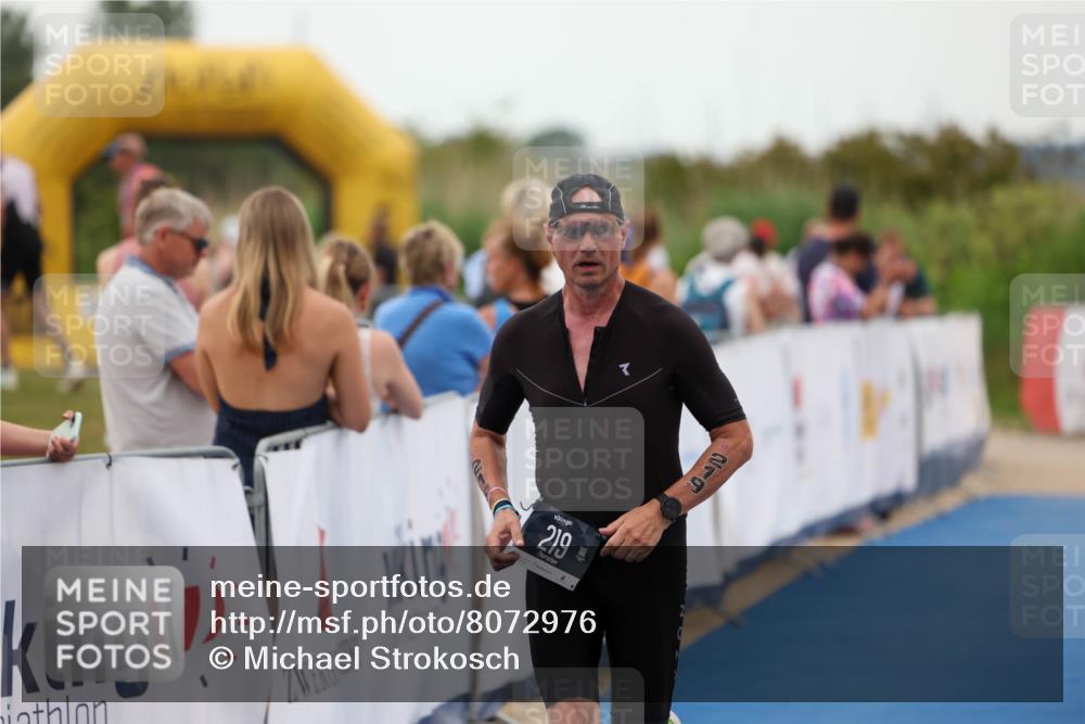 22.06.2025 - Viking Triathlon Michael Strokosch http://msf.ph/oto/8072976 22.06.2025 15:57:46 Ziel 219 meine-sportfotos.de