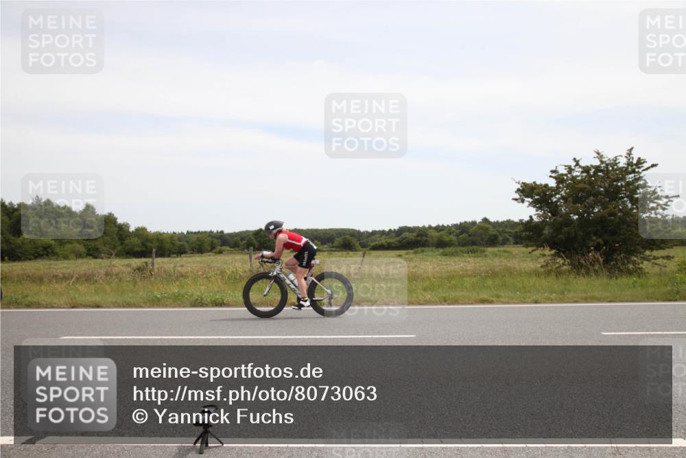 22.06.2025 - Viking Triathlon Yannick Fuchs http://msf.ph/oto/8073063 22.06.2025 12:42:22 Radfahren 25, 336, 369 meine-sportfotos.de