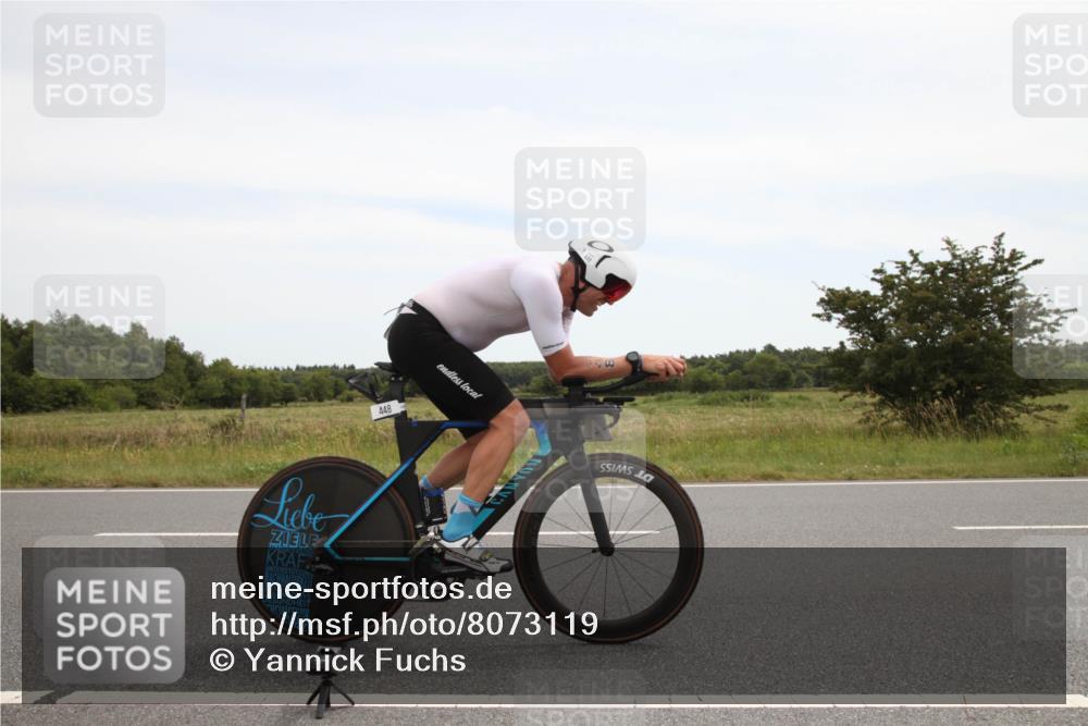 22.06.2025 - Viking Triathlon Yannick Fuchs http://msf.ph/oto/8073119 22.06.2025 12:43:19 Radfahren 40, 448 meine-sportfotos.de