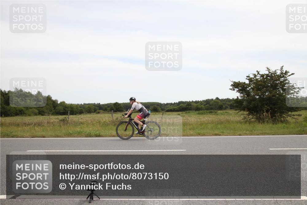 22.06.2025 - Viking Triathlon Yannick Fuchs http://msf.ph/oto/8073150 22.06.2025 12:43:31 Radfahren 109, 207, 320, 616 meine-sportfotos.de