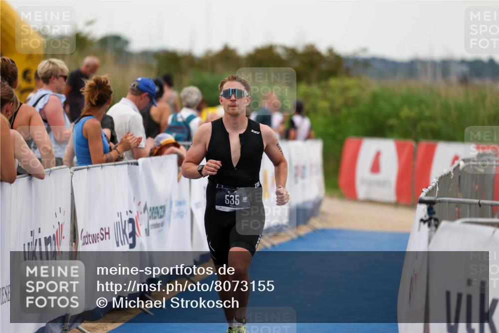 22.06.2025 - Viking Triathlon Michael Strokosch http://msf.ph/oto/8073155 22.06.2025 15:59:17 Ziel 535 meine-sportfotos.de