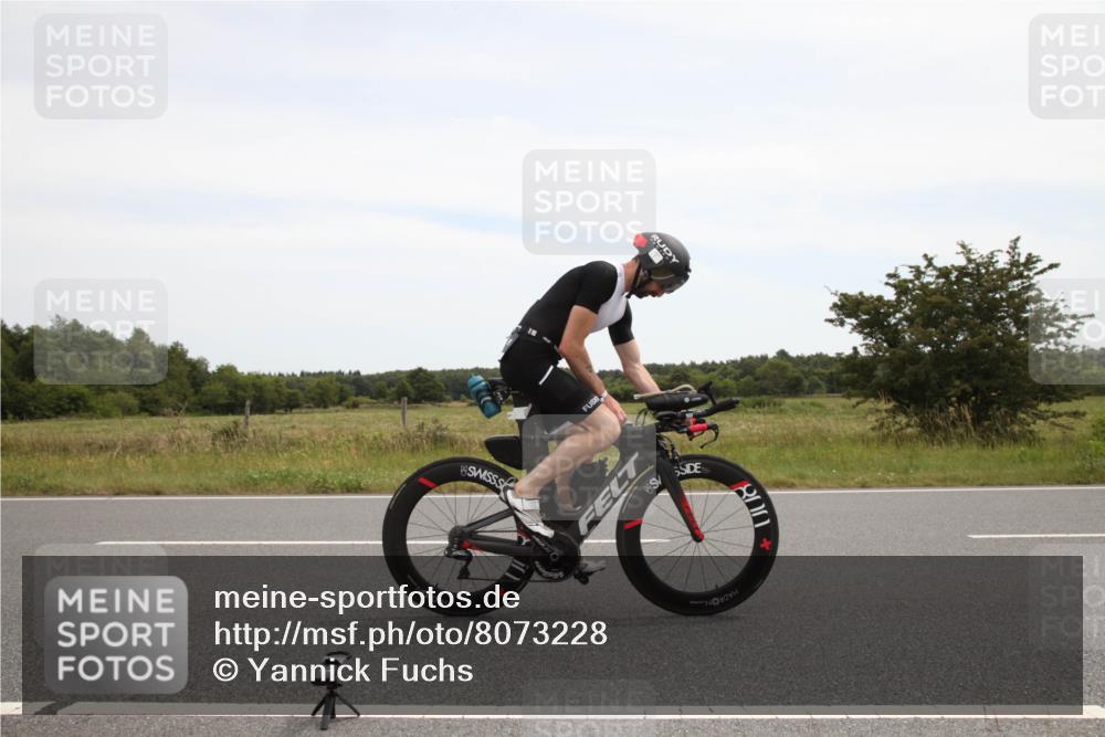 22.06.2025 - Viking Triathlon Yannick Fuchs http://msf.ph/oto/8073228 22.06.2025 12:43:54 Radfahren 7, 83, 196, 318 meine-sportfotos.de