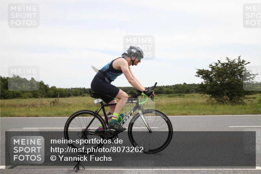 22.06.2025 - Viking Triathlon Yannick Fuchs http://msf.ph/oto/8073262 22.06.2025 12:44:19 Radfahren 136, 342 meine-sportfotos.de