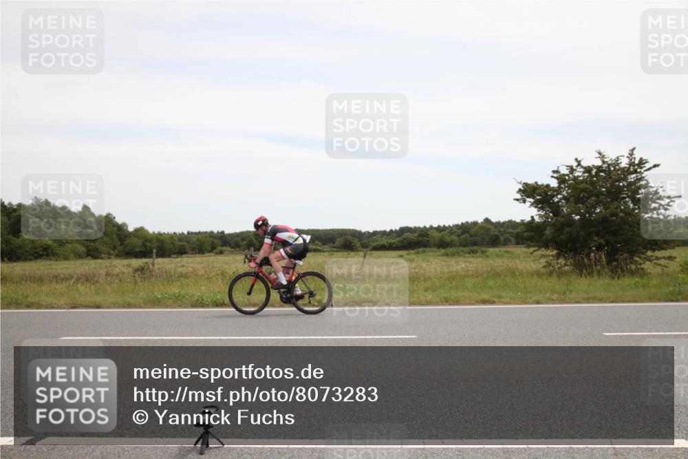 22.06.2025 - Viking Triathlon Yannick Fuchs http://msf.ph/oto/8073283 22.06.2025 12:45:06 Radfahren 199, 328 meine-sportfotos.de