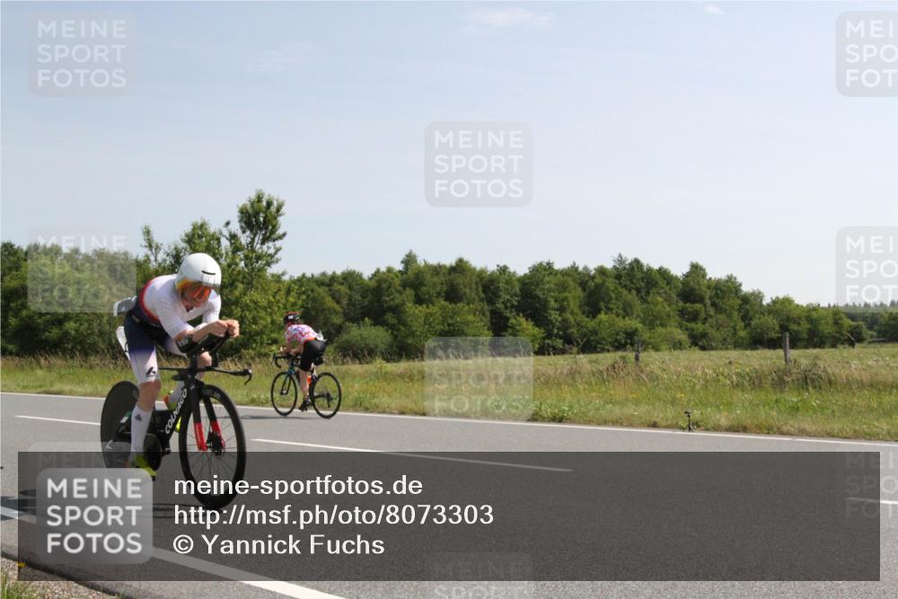 22.06.2025 - Viking Triathlon Yannick Fuchs http://msf.ph/oto/8073303 22.06.2025 11:03:17 Radfahren 4, 72, 100, 139, 454, 509, 529, 641 meine-sportfotos.de