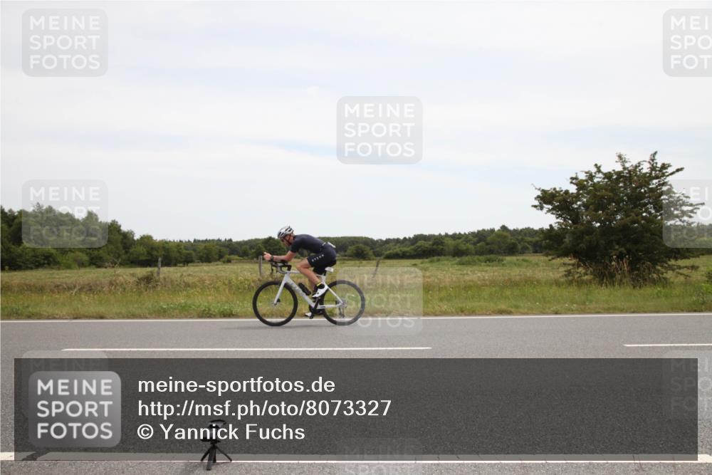 22.06.2025 - Viking Triathlon Yannick Fuchs http://msf.ph/oto/8073327 22.06.2025 12:45:48 Radfahren 225, 278, 491 meine-sportfotos.de