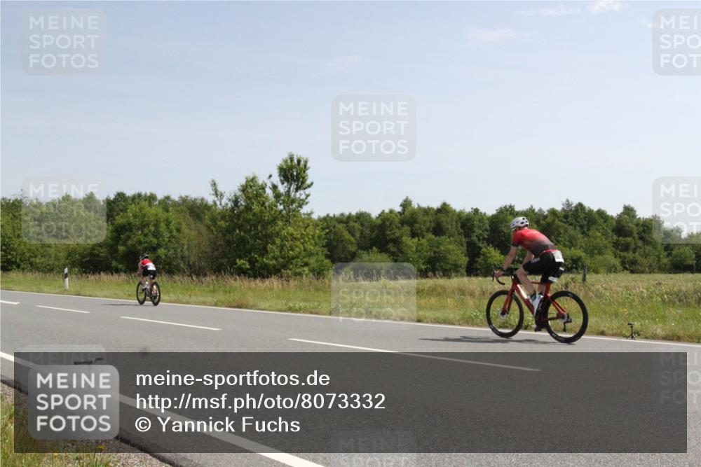 22.06.2025 - Viking Triathlon Yannick Fuchs http://msf.ph/oto/8073332 22.06.2025 11:04:49 Radfahren 167, 336, 511, 557 meine-sportfotos.de