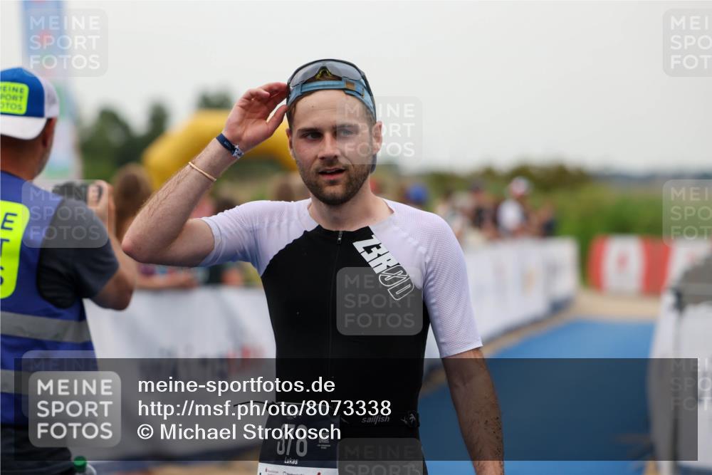 22.06.2025 - Viking Triathlon Michael Strokosch http://msf.ph/oto/8073338 22.06.2025 16:01:15 Ziel 54, 378 meine-sportfotos.de