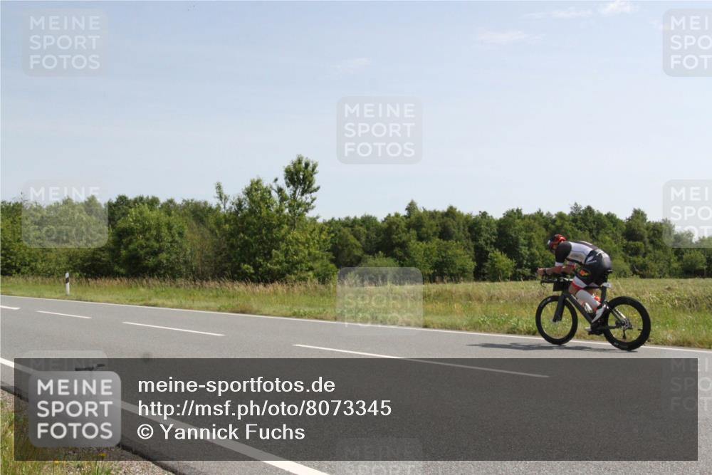 22.06.2025 - Viking Triathlon Yannick Fuchs http://msf.ph/oto/8073345 22.06.2025 11:04:59 Radfahren 156, 182, 370, 553 meine-sportfotos.de