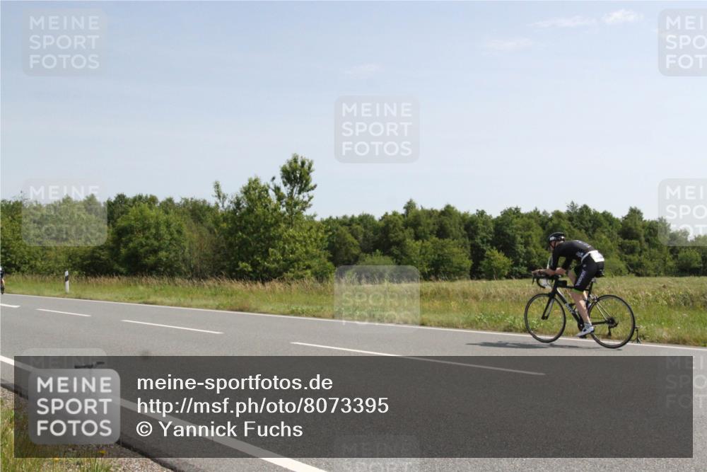 22.06.2025 - Viking Triathlon Yannick Fuchs http://msf.ph/oto/8073395 22.06.2025 11:05:53 Radfahren 314, 375 meine-sportfotos.de