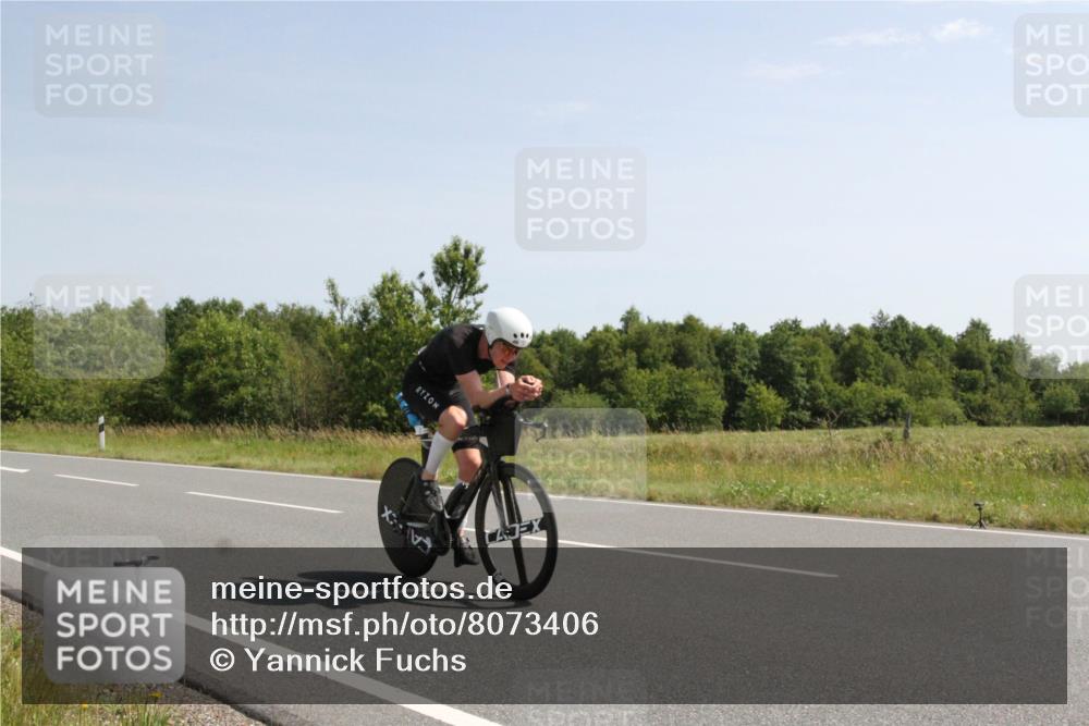 22.06.2025 - Viking Triathlon Yannick Fuchs http://msf.ph/oto/8073406 22.06.2025 11:06:06 Radfahren 1, 2, 44, 171, 530, 610, 655 meine-sportfotos.de