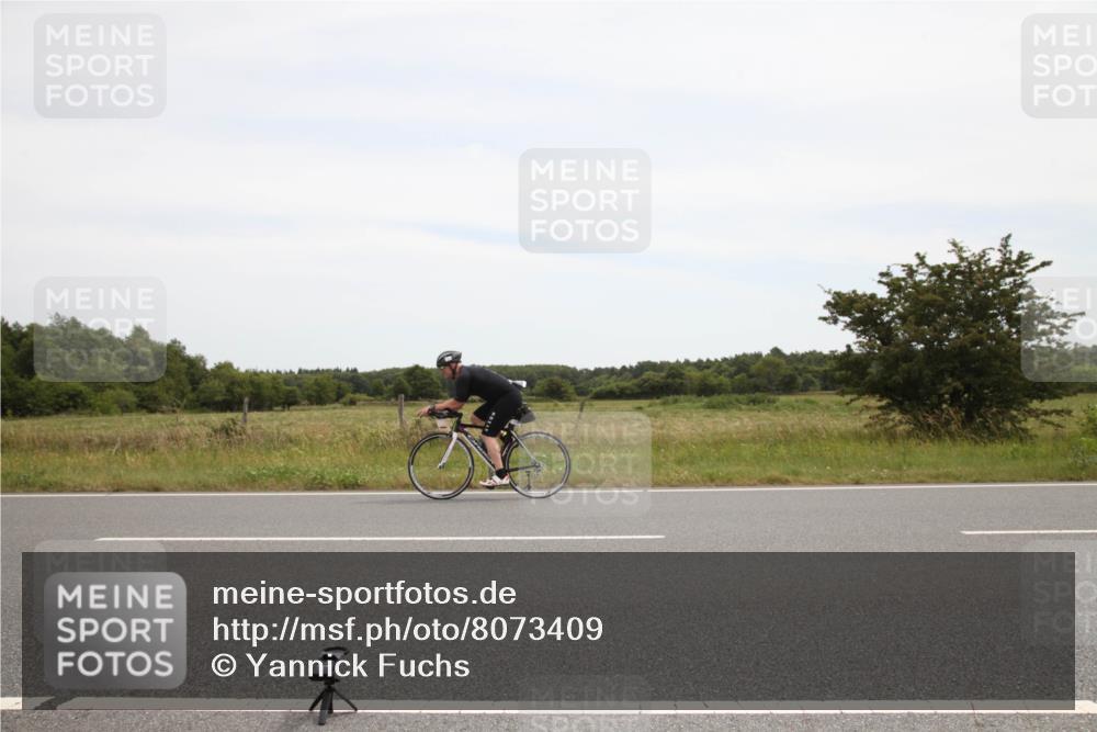 22.06.2025 - Viking Triathlon Yannick Fuchs http://msf.ph/oto/8073409 22.06.2025 12:46:55 Radfahren 19, 439 meine-sportfotos.de