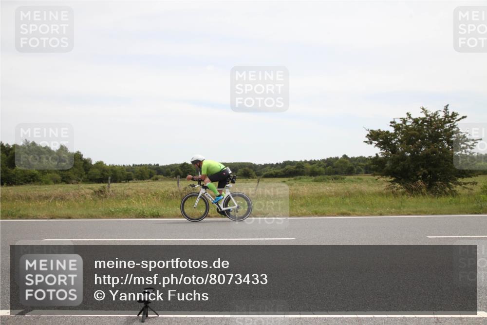 22.06.2025 - Viking Triathlon Yannick Fuchs http://msf.ph/oto/8073433 22.06.2025 12:47:11 Radfahren 64, 101, 263 meine-sportfotos.de