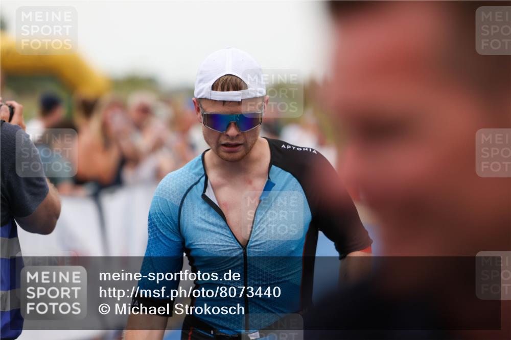 22.06.2025 - Viking Triathlon Michael Strokosch http://msf.ph/oto/8073440 22.06.2025 16:01:50 Ziel 121 meine-sportfotos.de