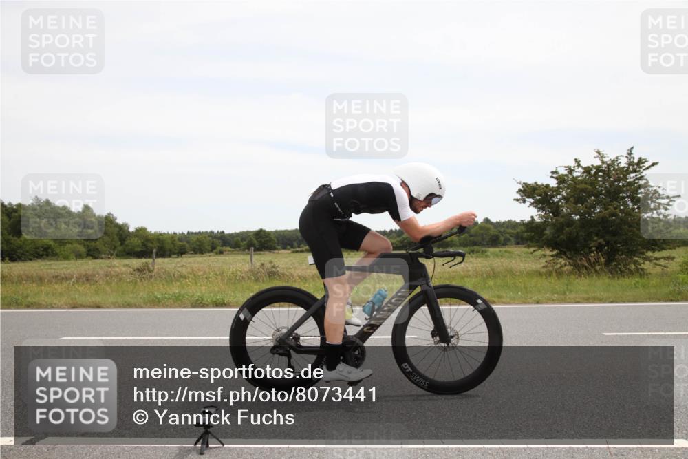 22.06.2025 - Viking Triathlon Yannick Fuchs http://msf.ph/oto/8073441 22.06.2025 12:47:21 Radfahren 42, 233, 517 meine-sportfotos.de