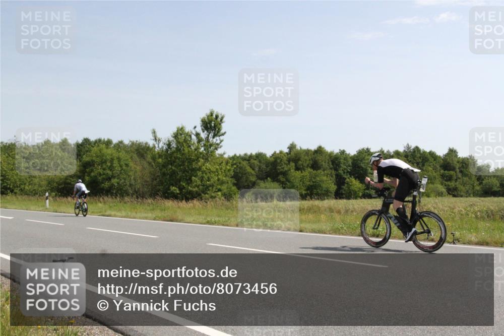 22.06.2025 - Viking Triathlon Yannick Fuchs http://msf.ph/oto/8073456 22.06.2025 11:06:34 Radfahren 148, 361, 389, 419, 427 meine-sportfotos.de