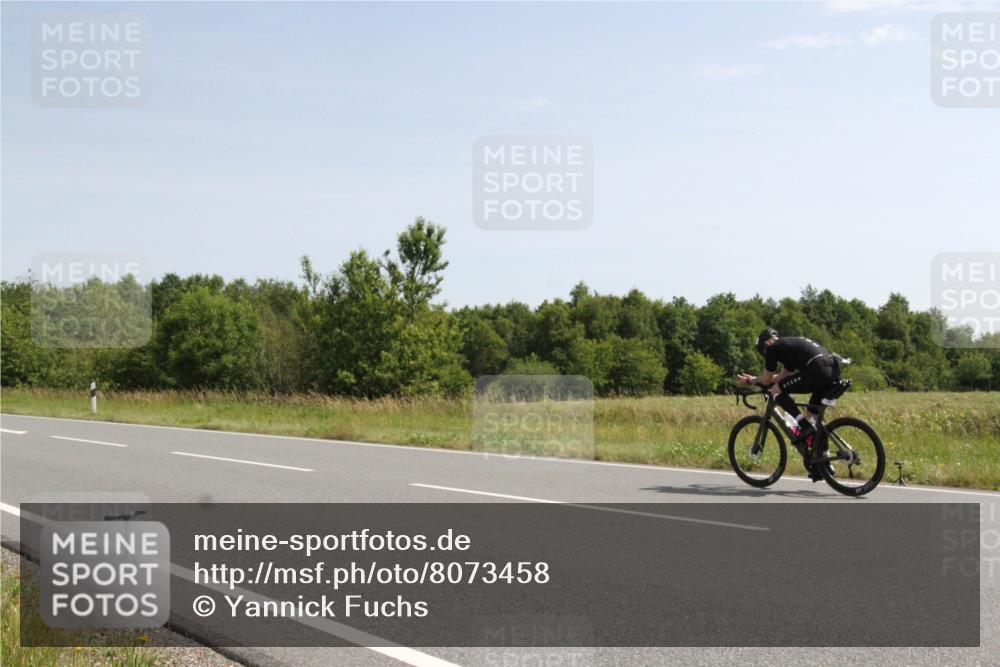 22.06.2025 - Viking Triathlon Yannick Fuchs http://msf.ph/oto/8073458 22.06.2025 11:06:37 Radfahren 10, 81, 148, 181, 389, 419, 625 meine-sportfotos.de