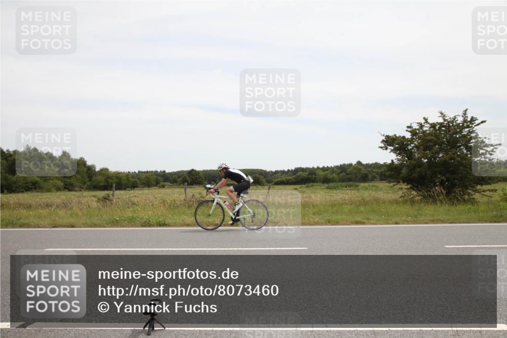 22.06.2025 - Viking Triathlon Yannick Fuchs http://msf.ph/oto/8073460 22.06.2025 12:47:29 Radfahren 137, 224, 343, 410 meine-sportfotos.de