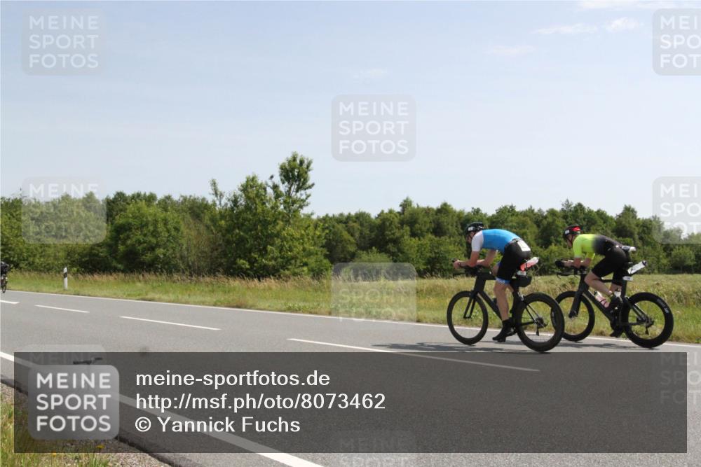 22.06.2025 - Viking Triathlon Yannick Fuchs http://msf.ph/oto/8073462 22.06.2025 11:06:39 Radfahren 10, 54, 81, 148, 181, 275, 389, 419, 505, 625 meine-sportfotos.de