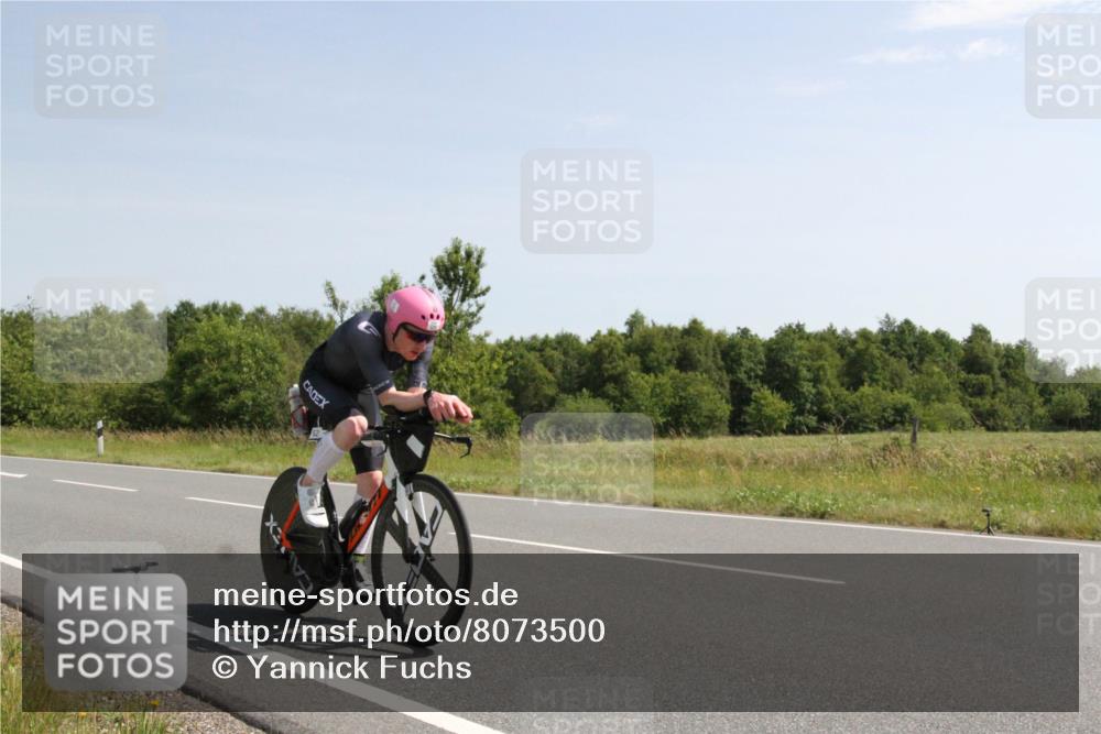 22.06.2025 - Viking Triathlon Yannick Fuchs http://msf.ph/oto/8073500 22.06.2025 11:07:19 Radfahren 122, 358, 526, 544, 638 meine-sportfotos.de
