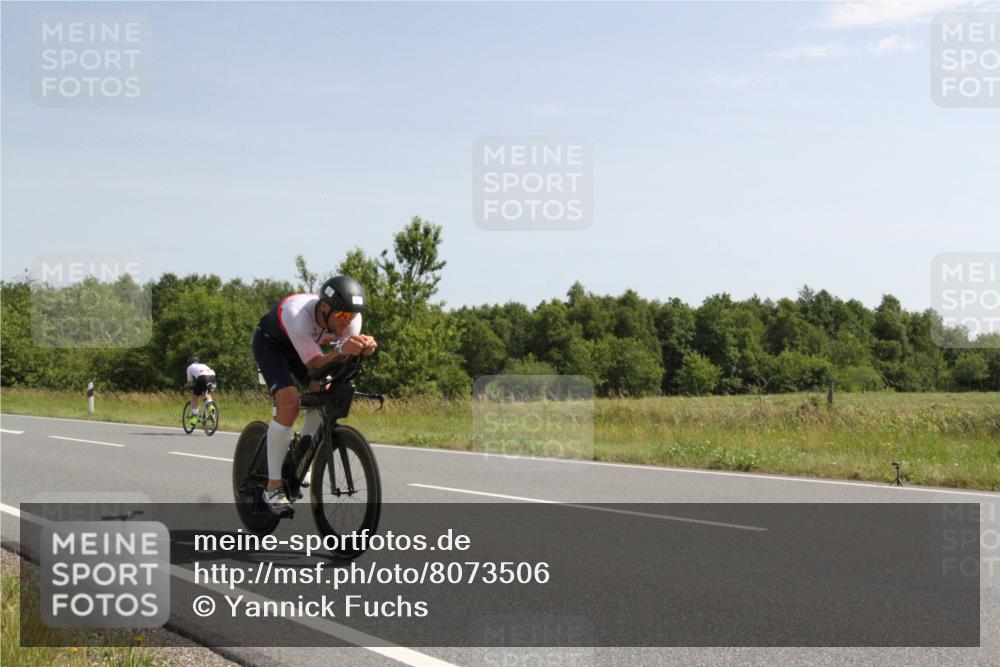 22.06.2025 - Viking Triathlon Yannick Fuchs http://msf.ph/oto/8073506 22.06.2025 11:07:22 Radfahren 122, 358, 414, 526, 544, 617, 638 meine-sportfotos.de