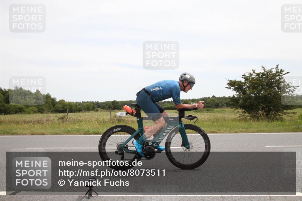 22.06.2025 - Viking Triathlon Yannick Fuchs http://msf.ph/oto/8073511 22.06.2025 12:48:34 Radfahren 226, 551 meine-sportfotos.de