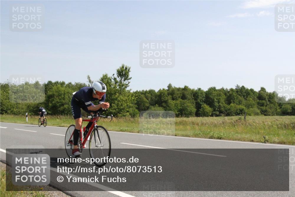 22.06.2025 - Viking Triathlon Yannick Fuchs http://msf.ph/oto/8073513 22.06.2025 11:07:25 Radfahren 122, 358, 414, 450, 544, 617 meine-sportfotos.de