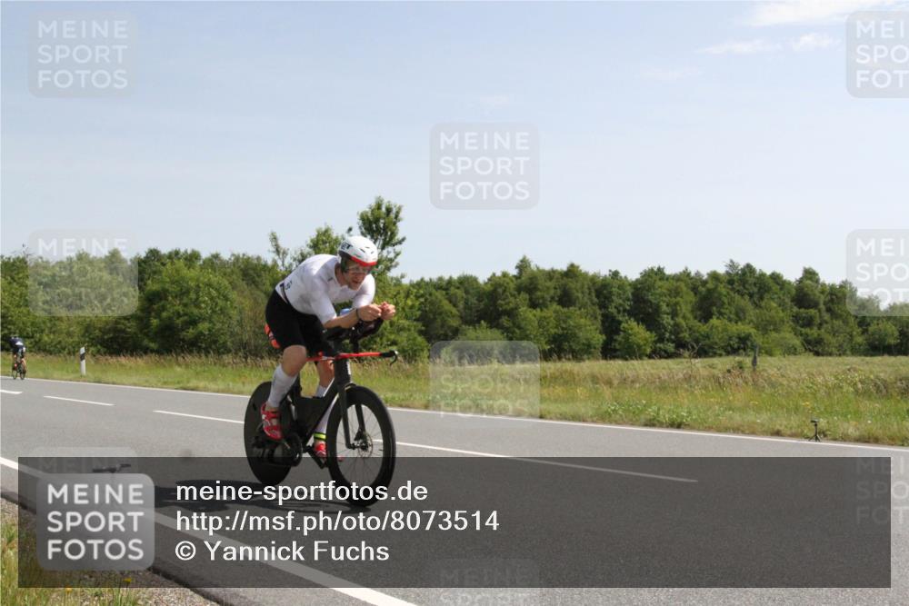 22.06.2025 - Viking Triathlon Yannick Fuchs http://msf.ph/oto/8073514 22.06.2025 11:07:26 Radfahren 122, 128, 220, 414, 450, 544, 617 meine-sportfotos.de