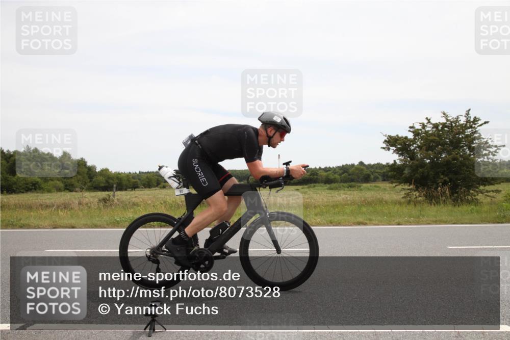 22.06.2025 - Viking Triathlon Yannick Fuchs http://msf.ph/oto/8073528 22.06.2025 12:48:57 Radfahren 50, 80, 165, 379 meine-sportfotos.de