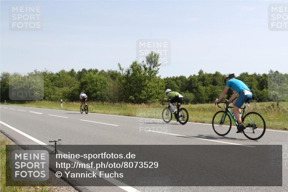 22.06.2025 - Viking Triathlon Yannick Fuchs http://msf.ph/oto/8073529 22.06.2025 11:07:34 Radfahren 128, 220, 221, 450 meine-sportfotos.de