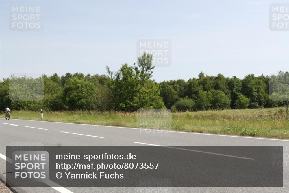 22.06.2025 - Viking Triathlon Yannick Fuchs http://msf.ph/oto/8073557 22.06.2025 11:07:53 Radfahren 25, 276, 440, 619 meine-sportfotos.de