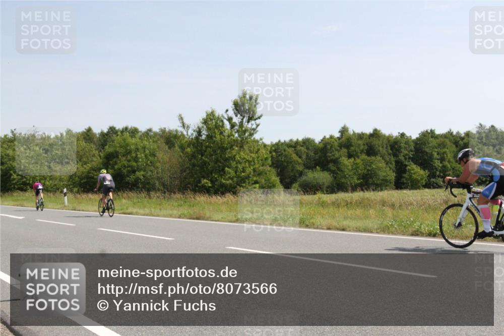 22.06.2025 - Viking Triathlon Yannick Fuchs http://msf.ph/oto/8073566 22.06.2025 11:07:56 Radfahren 25, 276, 440, 619, 629 meine-sportfotos.de