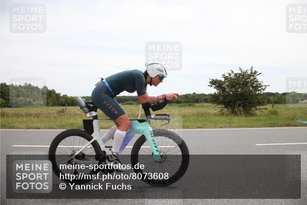 22.06.2025 - Viking Triathlon Yannick Fuchs http://msf.ph/oto/8073608 22.06.2025 12:50:09 Radfahren 20, 232, 256, 398, 636 meine-sportfotos.de