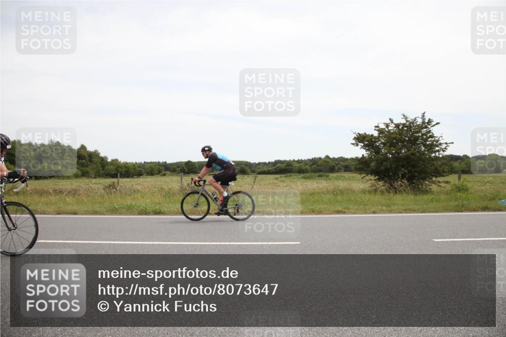 22.06.2025 - Viking Triathlon Yannick Fuchs http://msf.ph/oto/8073647 22.06.2025 12:50:33 Radfahren 29, 70, 243, 399, 451, 467 meine-sportfotos.de