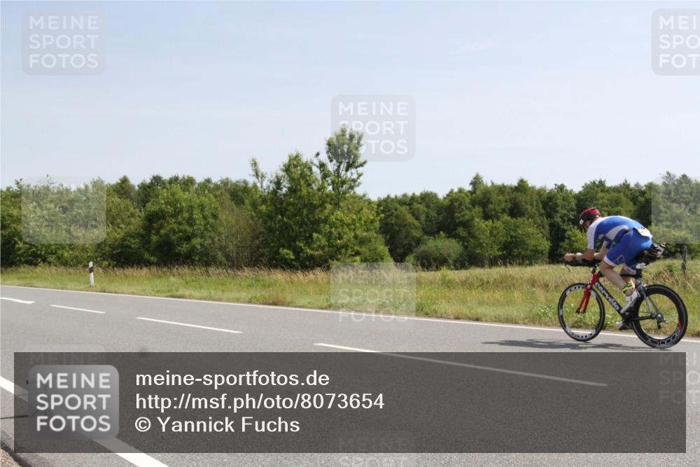 22.06.2025 - Viking Triathlon Yannick Fuchs http://msf.ph/oto/8073654 22.06.2025 11:09:07 Radfahren 15, 66, 186, 272, 327, 369, 447, 627 meine-sportfotos.de