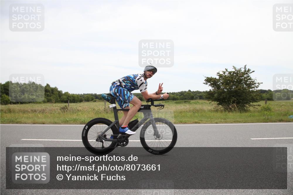 22.06.2025 - Viking Triathlon Yannick Fuchs http://msf.ph/oto/8073661 22.06.2025 12:50:35 Radfahren 29, 70, 243, 365, 399, 443, 451, 467, 549 meine-sportfotos.de