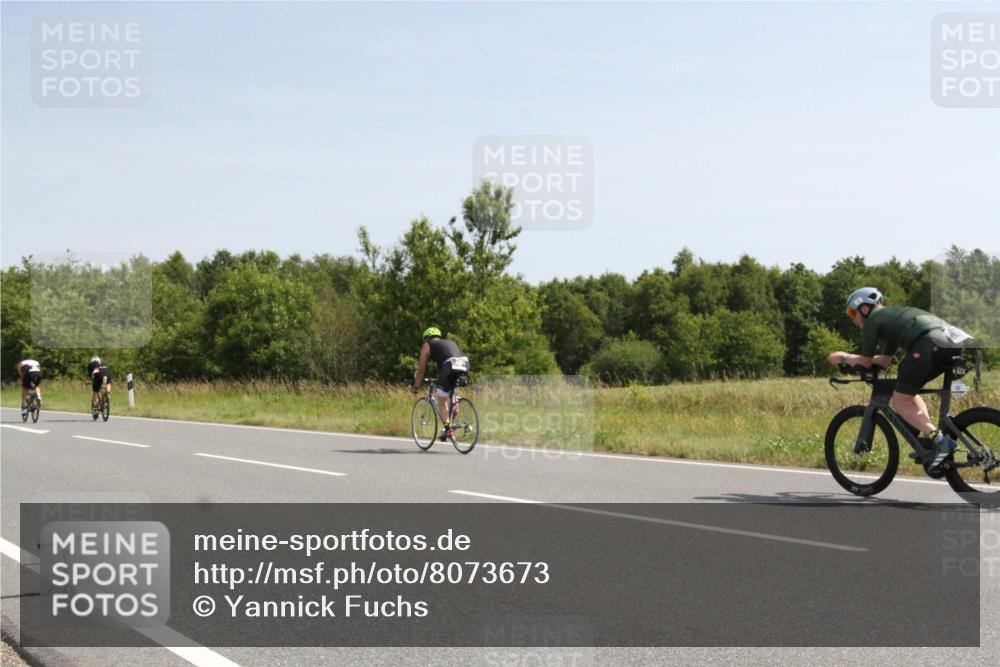 22.06.2025 - Viking Triathlon Yannick Fuchs http://msf.ph/oto/8073673 22.06.2025 11:09:13 Radfahren 15, 66, 159, 186, 199, 272, 327, 447, 621, 627 meine-sportfotos.de