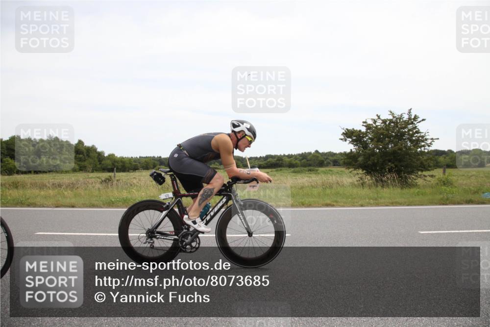 22.06.2025 - Viking Triathlon Yannick Fuchs http://msf.ph/oto/8073685 22.06.2025 12:50:44 Radfahren 170, 476, 499 meine-sportfotos.de